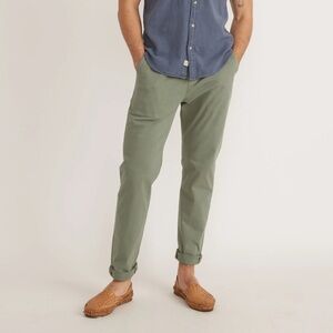 Marine Layer Men’s Saturday Pant - Athletic Fit in Vetiver Green